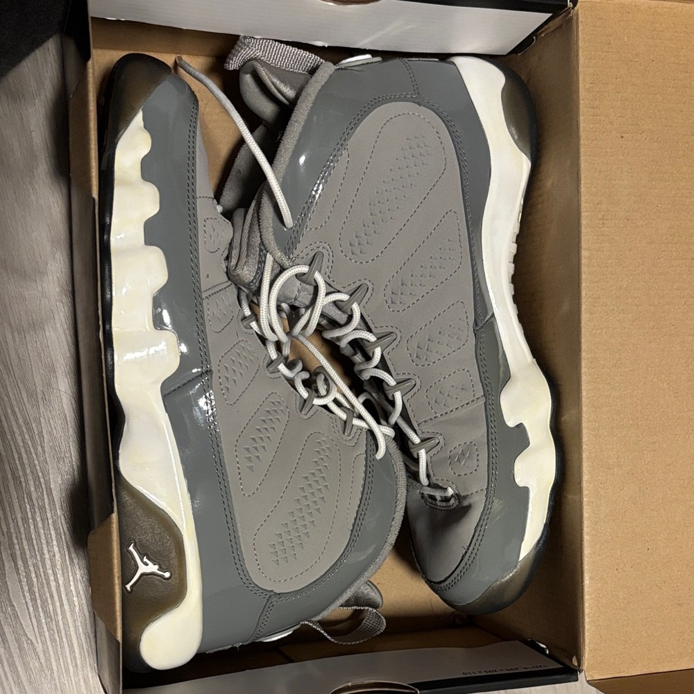 Jordan Kids Sneakers - Gray and White